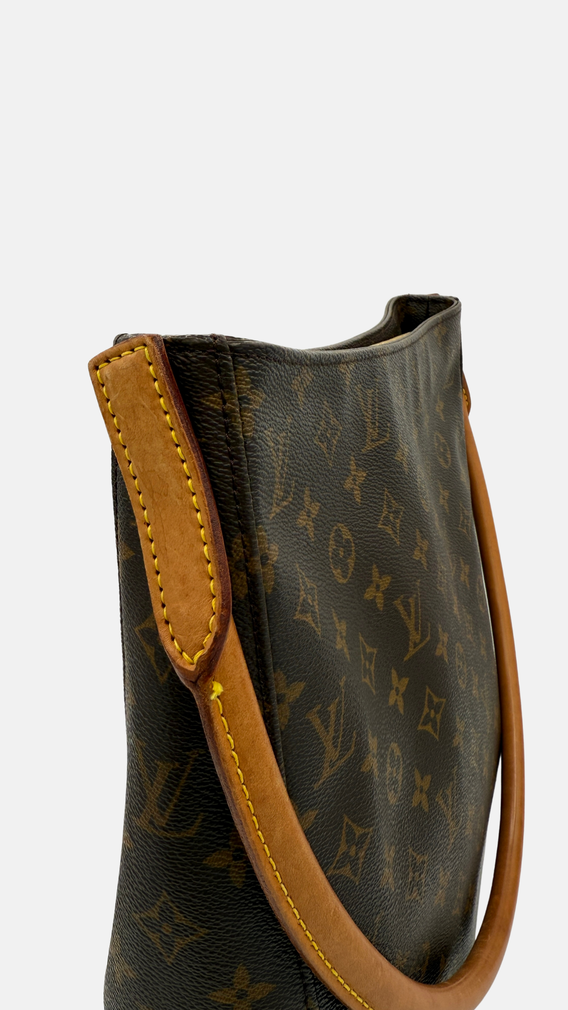 LOUIS VUITTON LOOPING GM